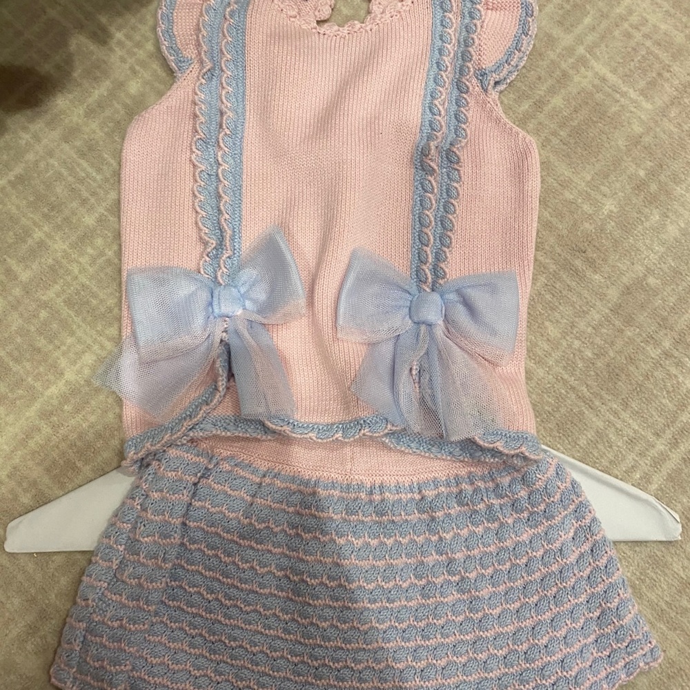 Handmade crotchet 2 piece toddler size 3